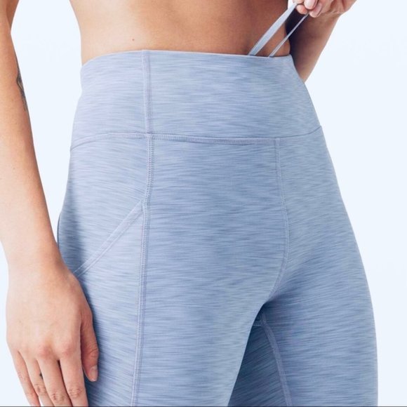 Lululemen Invigorate High-Rise Tight in Heathered Weather Drop - Picture 6 of 9